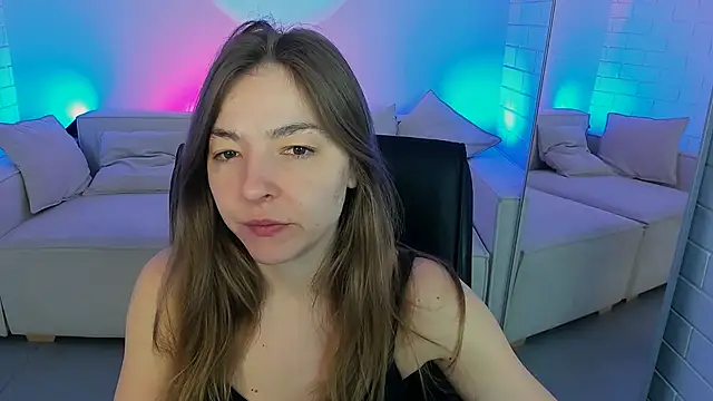 Snapshot of DianaAvis chatting on March 14, 2026, 5:13 am DianaAvis online show from March 14, 2026, 5:13 am