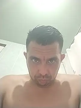manuel4200 online show from June 30, 2026, 1:38 am