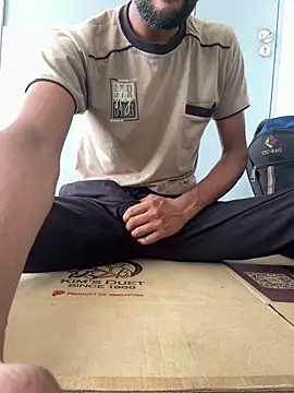 Snapshot of chavad-345 chatting on April 8, 2026, 4:36 am chavad-345 online show from April 8, 2026, 4:36 am