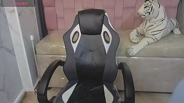 Genesis b  online show from March 10, 2026, 8:02 pm