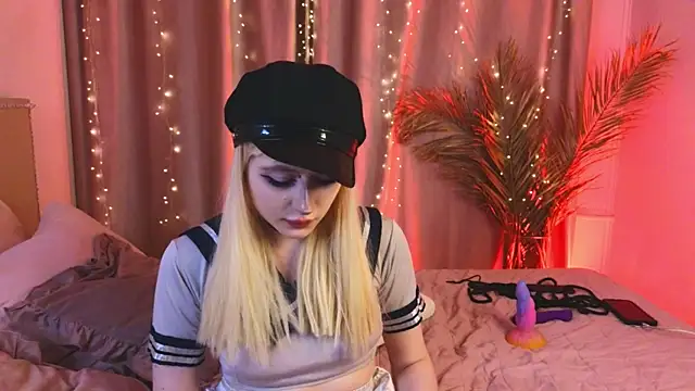 Snapshot of rraffaellka chatting on April 11, 2026, 9:29 pm rraffaellka online show from April 11, 2026, 9:29 pm