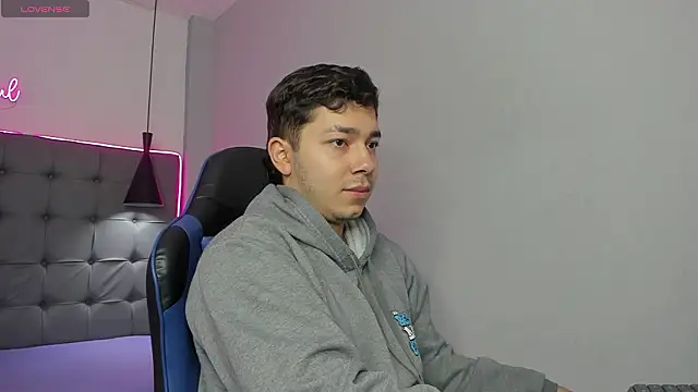 Julian Smith21 online show from February 27, 2026, 12:27 pm