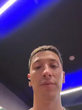 Snapshot of Thiago_Jones1 chatting on April 7, 2026, 11:34 am Thiago Jones1 online show from April 7, 2026, 11:34 am