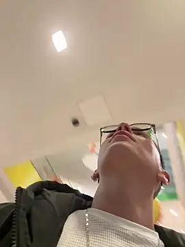 Snapshot of Thiago_Jones1 chatting on March 15, 2026, 3:13 am Thiago Jones1 online show from March 15, 2026, 3:13 am