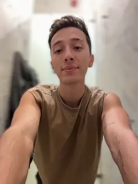 Snapshot of Thiago_Jones1 chatting on March 4, 2026, 6:37 pm Thiago Jones1 online show from March 4, 2026, 6:37 pm