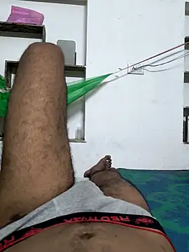 womencock online show from April 29, 2026, 6:25 pm