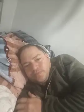 elcaste69 online show from March 15, 2026, 5:53 pm