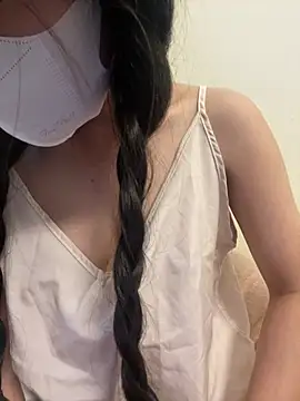 Rio-cute online show from June 30, 2026, 6:13 am