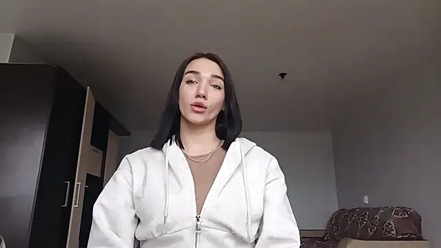 GilberteBauch online show from March 6, 2026, 5:02 am