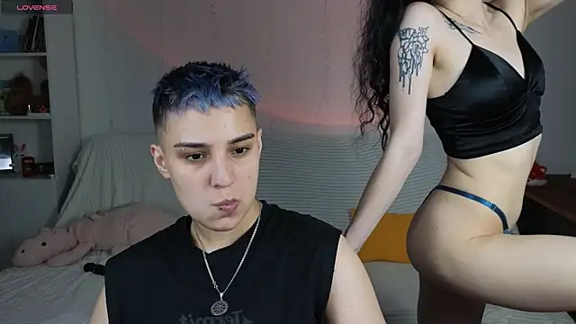 LuxuryLoverss online show from July 10, 2026, 10:59 am
