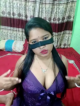 Snapshot of Turshaio chatting on June 25, 2026, 5:18 pm Turshaio online show from June 25, 2026, 5:18 pm