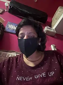 sweet lips77 online show from February 28, 2026, 10:04 am