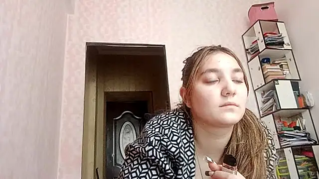 JanineThielman online show from April 8, 2026, 9:11 am