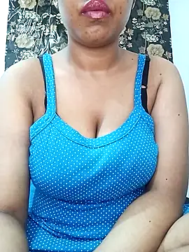 Queen-miyasi online show from July 25, 2026, 7:27 am