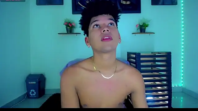 Snapshot of Sebastian_-D chatting on March 13, 2026, 9:09 pm Sebastian -D online show from March 13, 2026, 9:09 pm