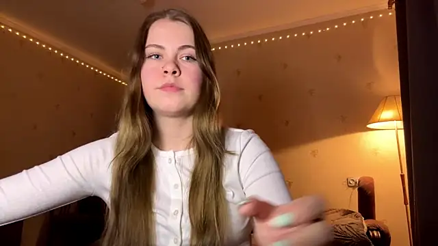 Snapshot of Amy_Maev chatting on March 6, 2026, 2:56 pm Amy Maev online show from March 6, 2026, 2:56 pm