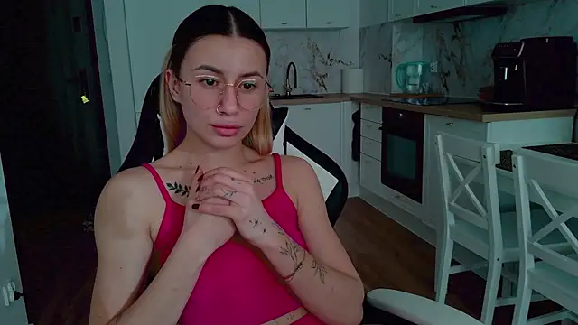 Snapshot of RealLoveX chatting on March 18, 2026, 3:03 pm RealLoveX online show from March 18, 2026, 3:03 pm