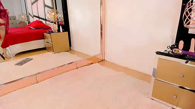 Calioperoux online show from March 10, 2026, 9:41 pm