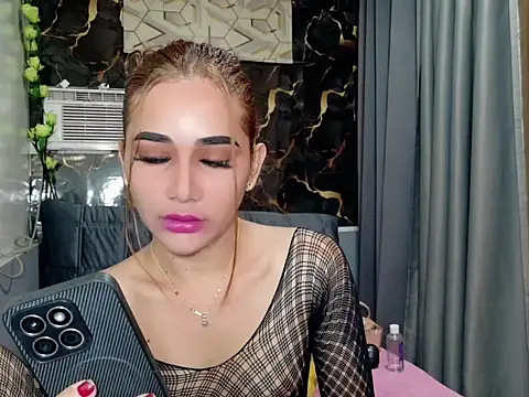 Snapshot of Demonsfuck chatting on July 17, 2026, 10:18 pm Demonsfuck online show from July 17, 2026, 10:18 pm