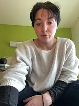 FreyaSlay299 online show from March 3, 2026, 12:01 pm