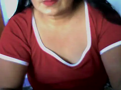 Snapshot of Flowerblossom123 chatting on May 25, 2026, 6:01 am Flowerblossom123 online show from May 25, 2026, 6:01 am