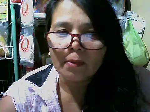 Flowerblossom123 online show from March 27, 2026, 10:49 am