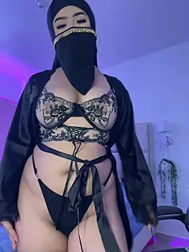 Yasmin cute online show from July 12, 2026, 3:02 pm