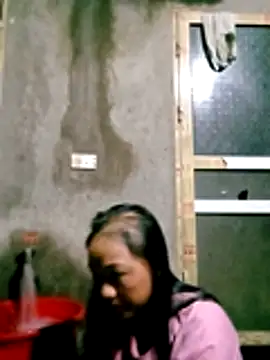 elen8800 online show from April 21, 2026, 9:54 pm