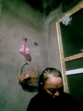 elen8800 online show from March 25, 2026, 10:19 pm