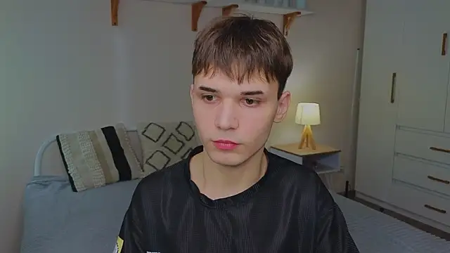 nixyasebe online show from March 12, 2026, 7:34 am