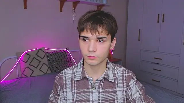 nixyasebe online show from April 20, 2026, 11:24 am