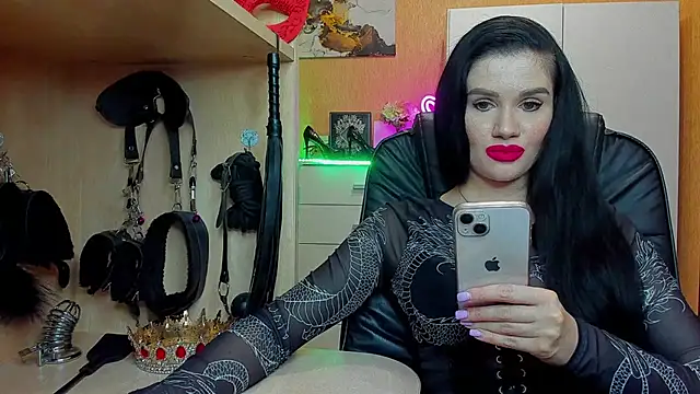 KristiTopxx online show from May 25, 2026, 7:01 pm