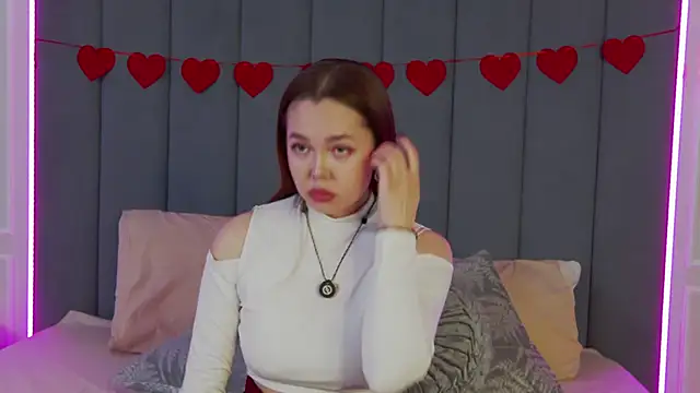 AmeliaSunshine online show from February 28, 2026, 8:08 pm