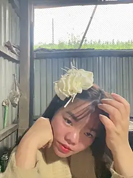 Kitty-lick online show from March 7, 2026, 10:10 am