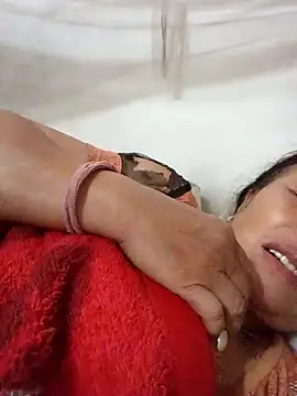 heesuu11 online show from April 27, 2026, 12:14 pm