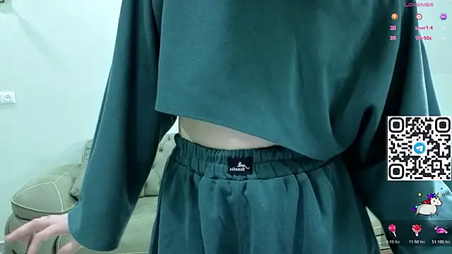 Snapshot of MeviCoral chatting on February 28, 2026, 6:24 am MeviCoral online show from February 28, 2026, 6:24 am