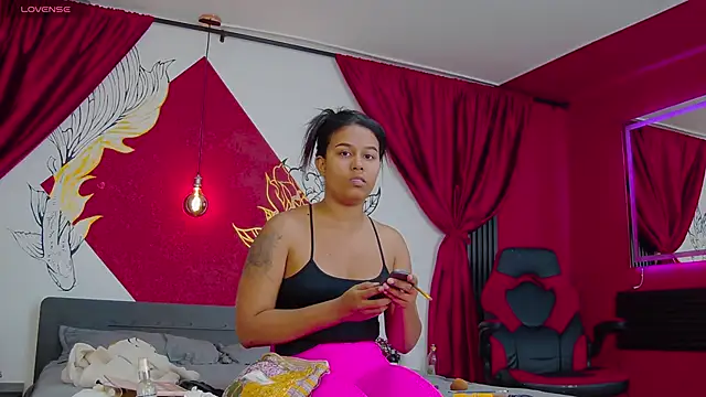 Snapshot of Luna_Dante_fox chatting on March 12, 2026, 11:58 am Luna Dante fox online show from March 12, 2026, 11:58 am