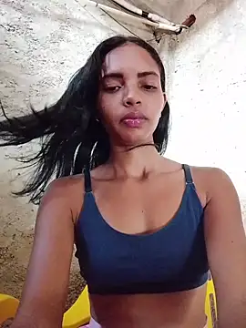 valentina gomez1 online show from August 5, 2026, 1:05 pm