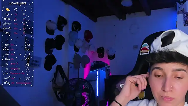 MIKEFONSE- online show from March 11, 2026, 4:17 am