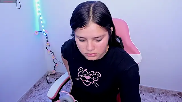 trianna sweet online show from February 26, 2026, 1:33 pm