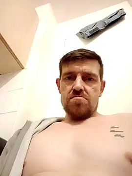 Snapshot of Bazza199 chatting on March 23, 2026, 6:46 am Bazza199 online show from March 23, 2026, 6:46 am