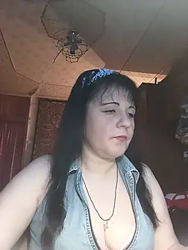 Snapshot of Apelsinkaa chatting on June 6, 2026, 5:18 pm Apelsinkaa online show from June 6, 2026, 5:18 pm