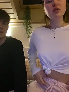 meowmiu online show from February 23, 2026, 10:21 pm