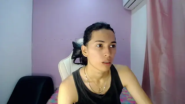 Snapshot of Larry_craft chatting on March 30, 2026, 8:10 pm Larry craft online show from March 30, 2026, 8:10 pm