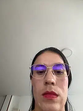 Penny 09 online show from March 12, 2026, 7:29 pm