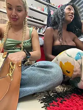 RubiaMorena online show from June 18, 2026, 10:59 pm