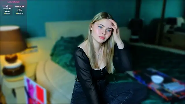 hornycharisma online show from April 3, 2026, 1:17 pm