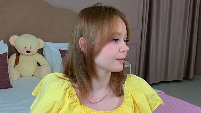 Snapshot of ElaraVance chatting on March 30, 2026, 5:09 am ElaraVance online show from March 30, 2026, 5:09 am