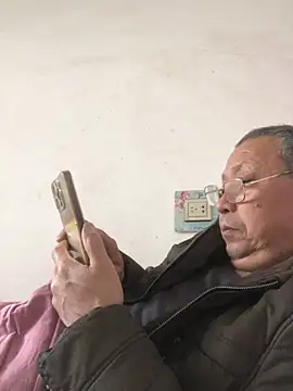 Snapshot of yaocaobi8 chatting on March 13, 2026, 7:46 am yaocaobi8 online show from March 13, 2026, 7:46 am