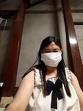 Snapshot of -Batina- chatting on April 15, 2026, 7:58 pm -Batina- online show from April 15, 2026, 7:58 pm